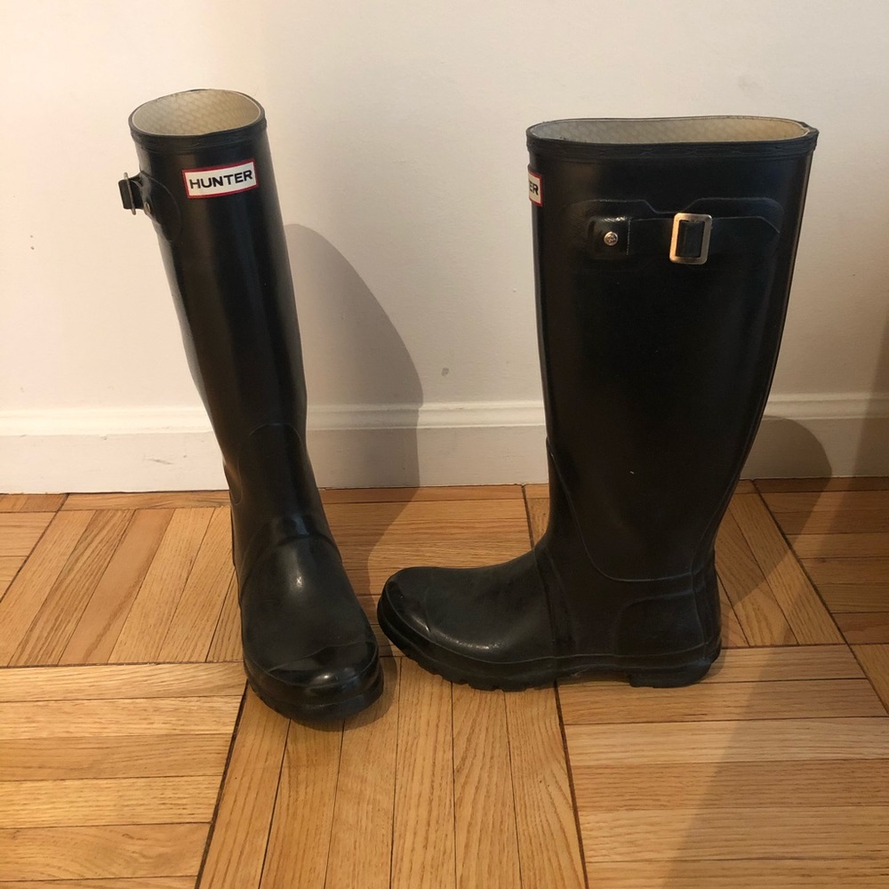Hunter Original Tall Rainboots - Picture 2 of 4